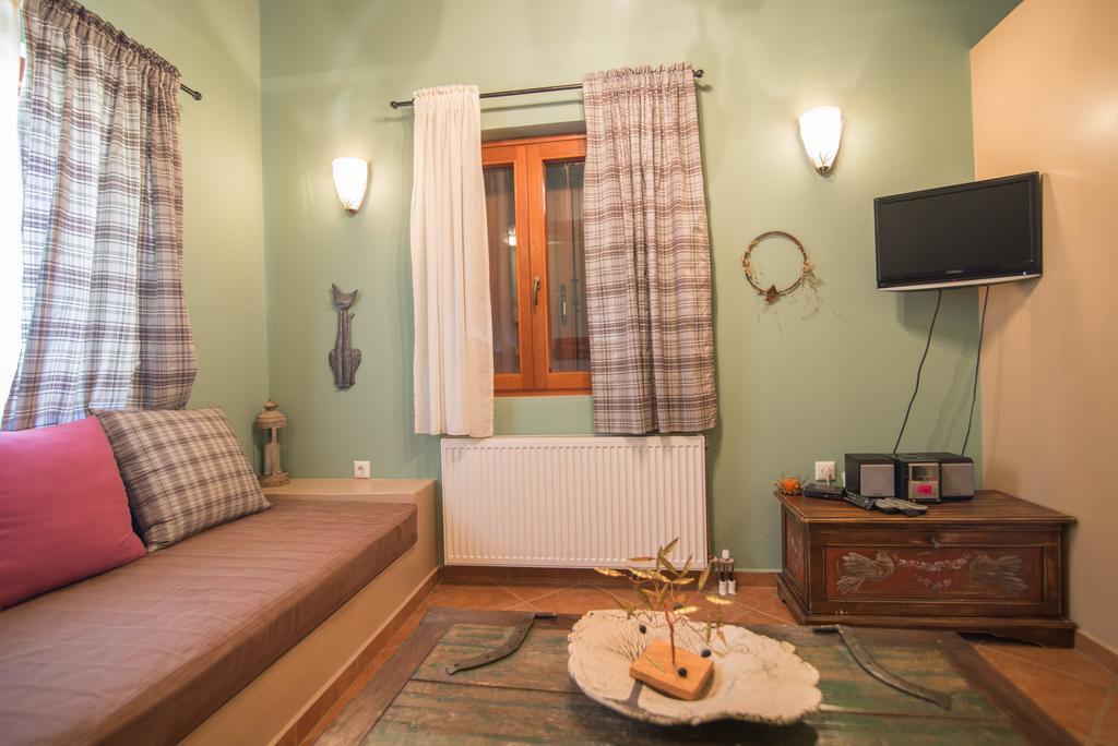 Levantes Houses Vathy  Room photo