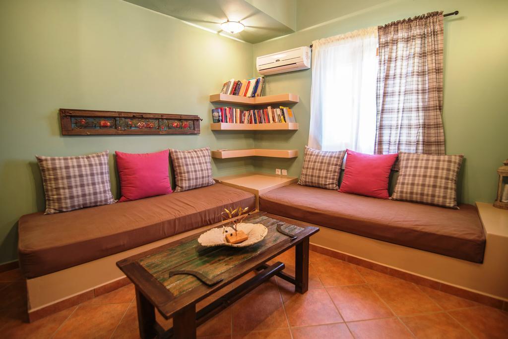 Levantes Houses Vathy  Room photo