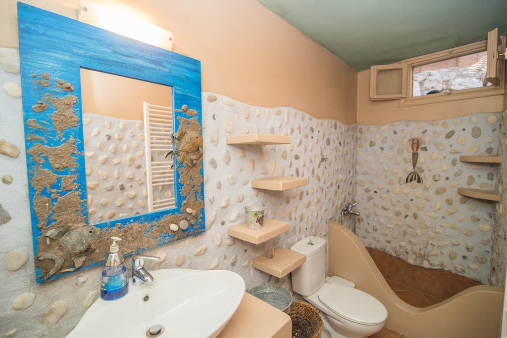 Levantes Houses Vathy  Room photo